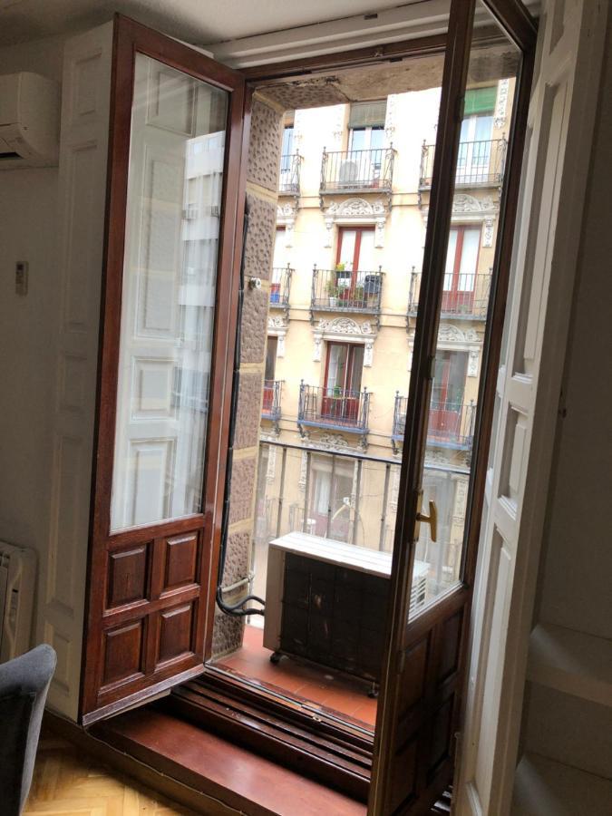 Mayor Calle: Historic Centro Apartment near Plaza Mayor Madrid Exterior photo