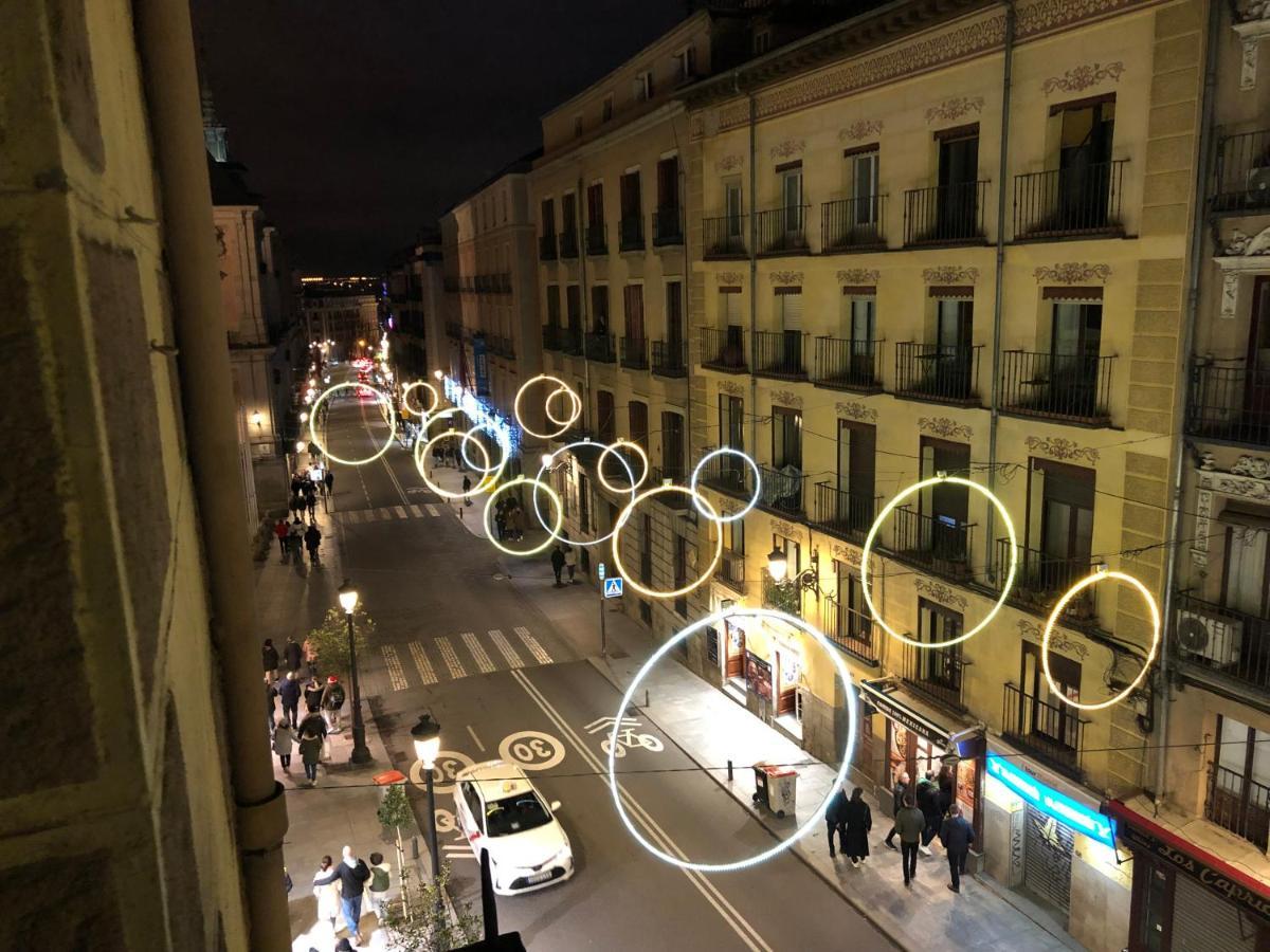 Mayor Calle: Historic Centro Apartment near Plaza Mayor Madrid Exterior photo