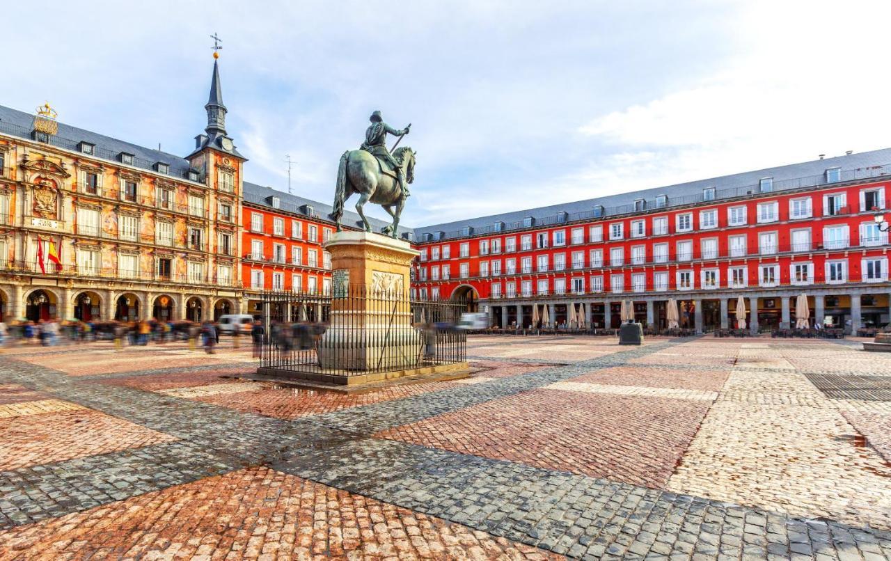 Mayor Calle: Historic Centro Apartment near Plaza Mayor Madrid Exterior photo