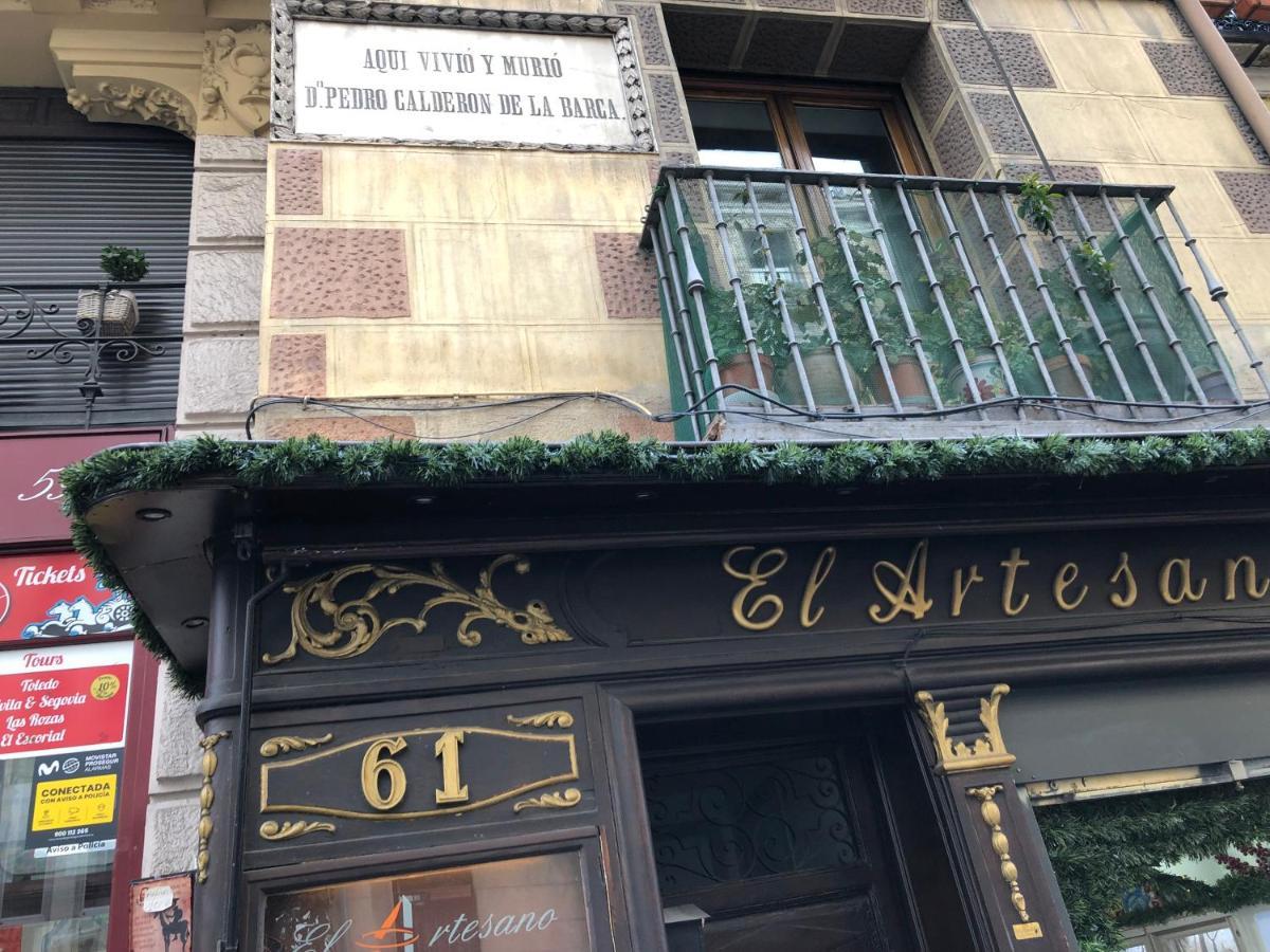 Mayor Calle: Historic Centro Apartment near Plaza Mayor Madrid Exterior photo
