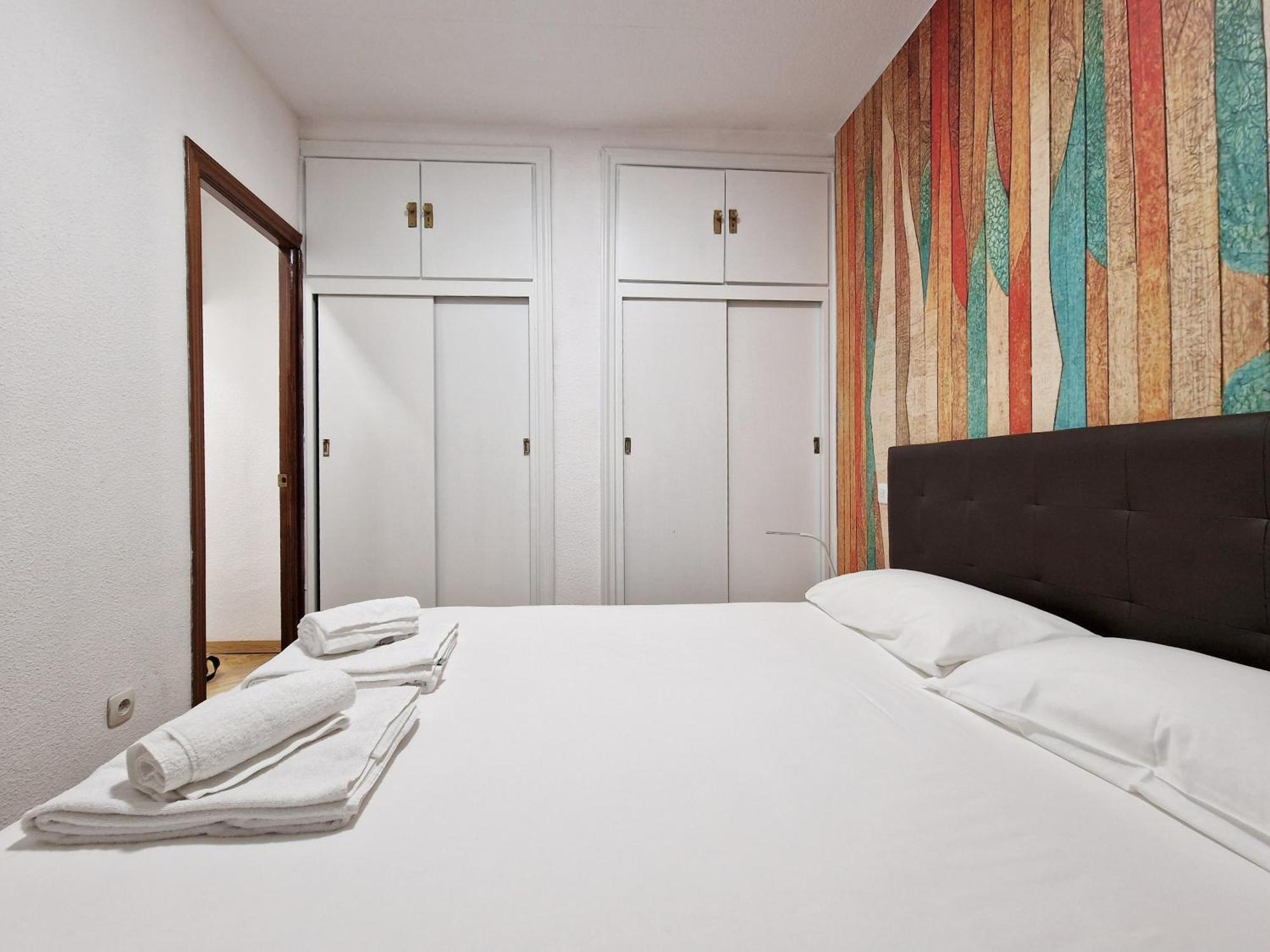 Mayor Calle: Historic Centro Apartment near Plaza Mayor Madrid Exterior photo